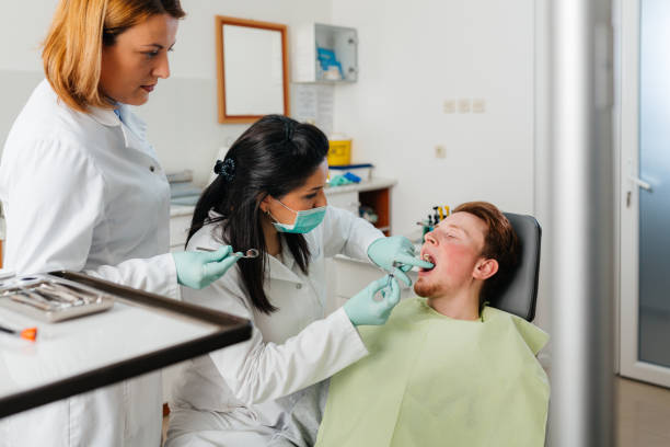 Best Urgent Dental Care for Toothache in Monticello, IA